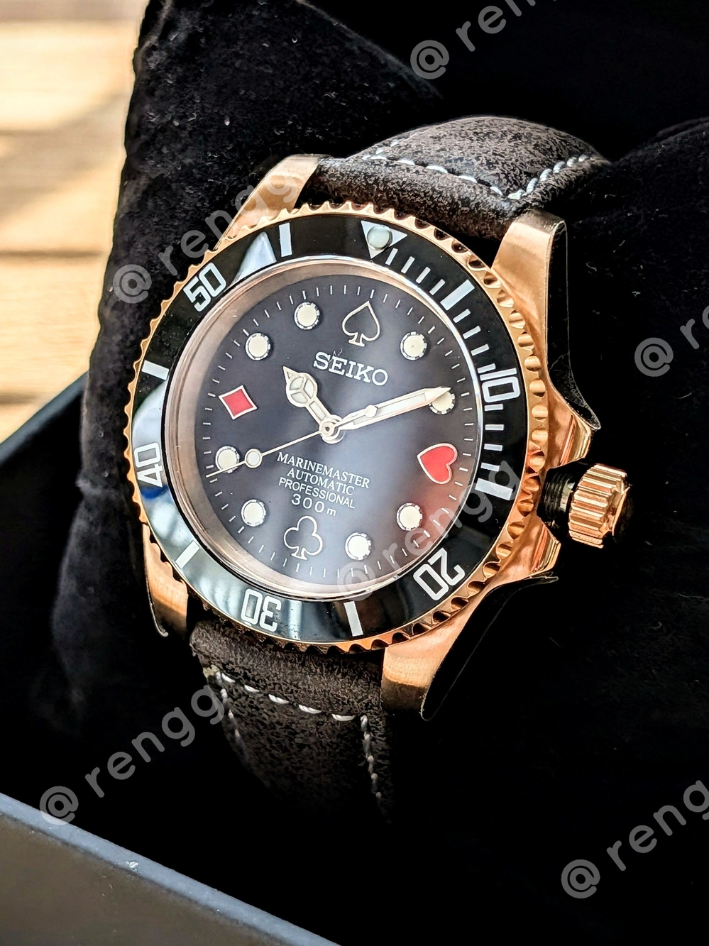 40mm Seiko The RISK TAKER Marinemaster Rose Gold Automatic Watch Sapphire